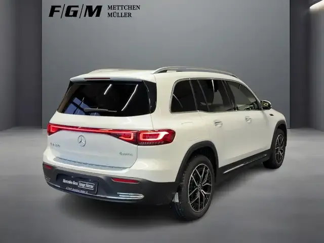 Mercedes-Benz EQB 300