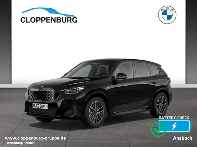 BMW iX1