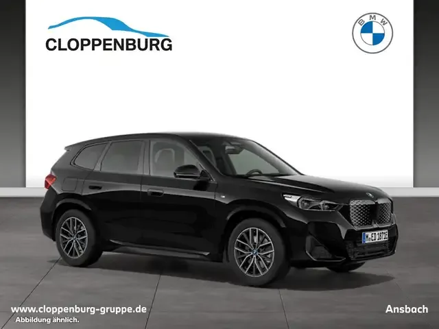 BMW iX1