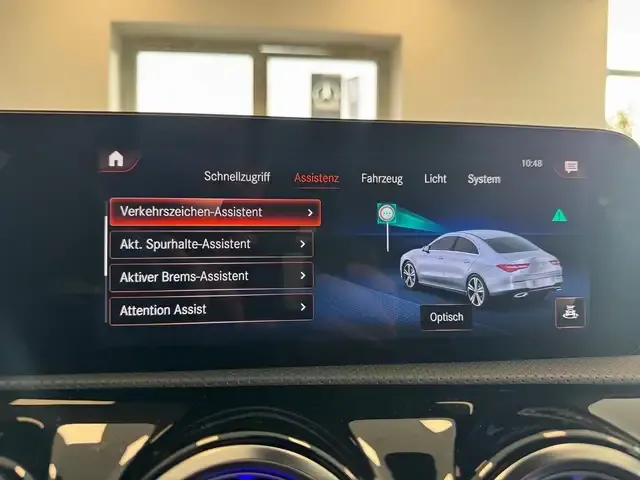 Mercedes-Benz CLA 250