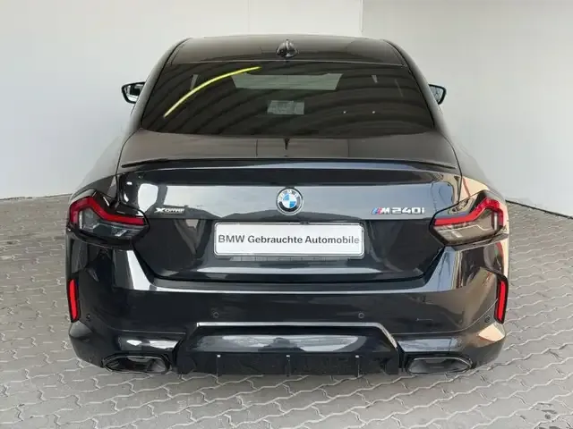 BMW 240