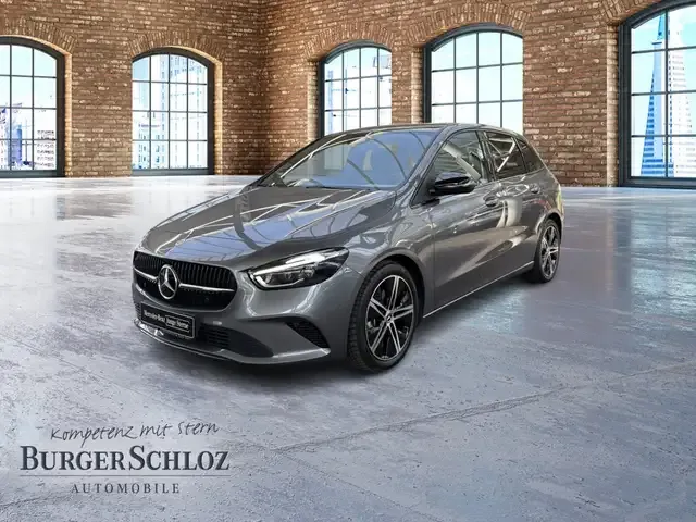 Mercedes-Benz B 200