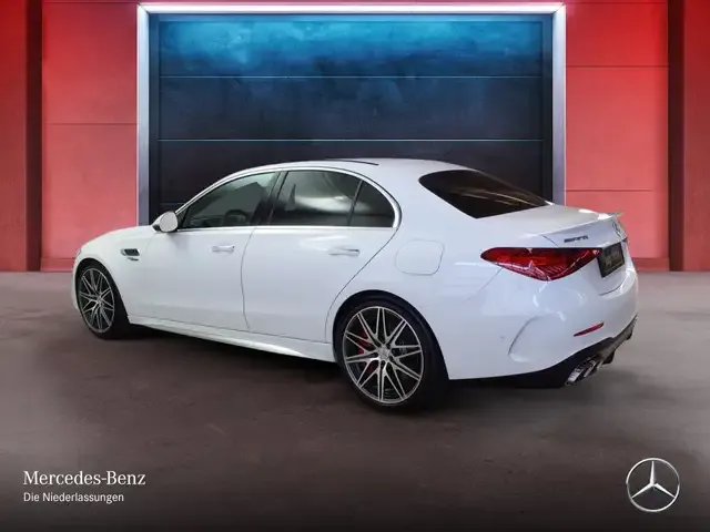 Mercedes-Benz C 63 AMG