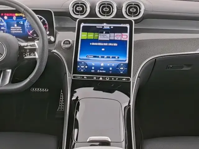 Mercedes-Benz GLC 220
