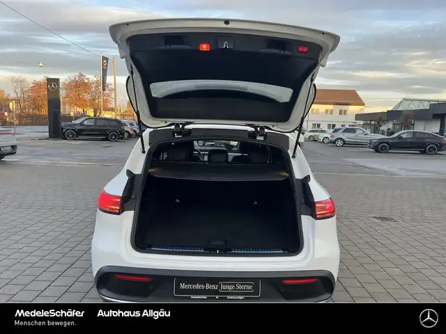 Mercedes-Benz EQC 400