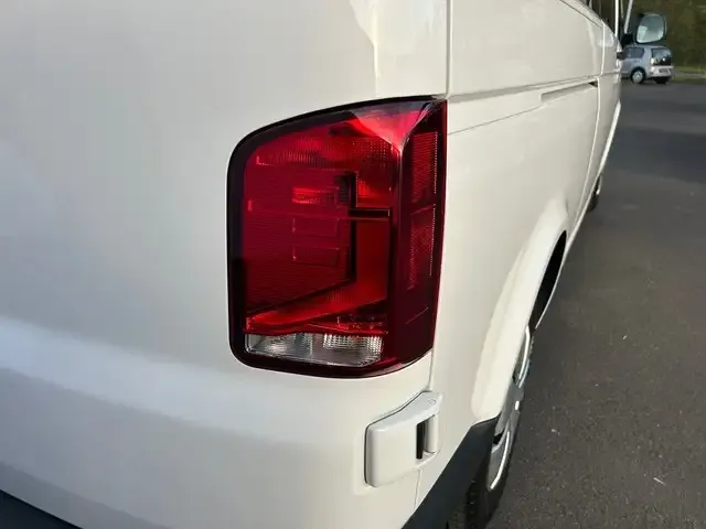Volkswagen T6.1 Transporter