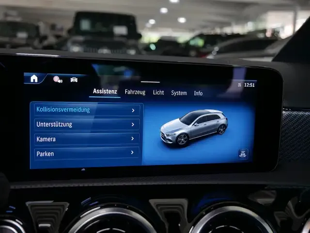 Mercedes-Benz A 180