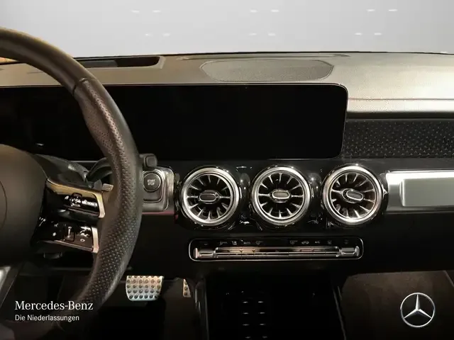 Mercedes-Benz EQB 250