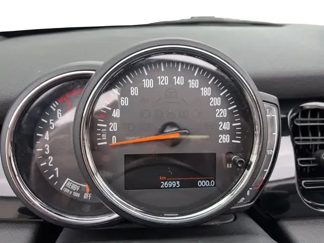 MINI Cooper Cabrio