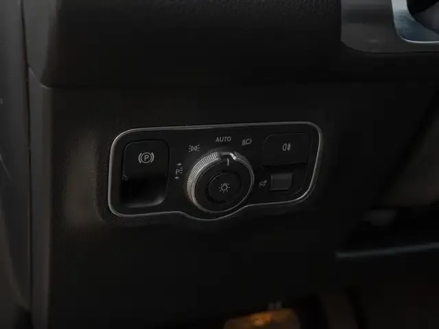 Mercedes-Benz EQB 250