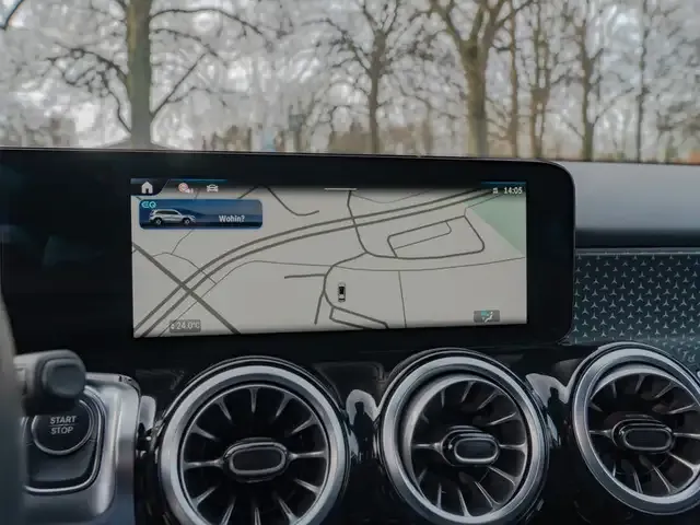 Mercedes-Benz EQB 250