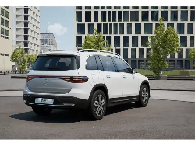 Mercedes-Benz EQB 250