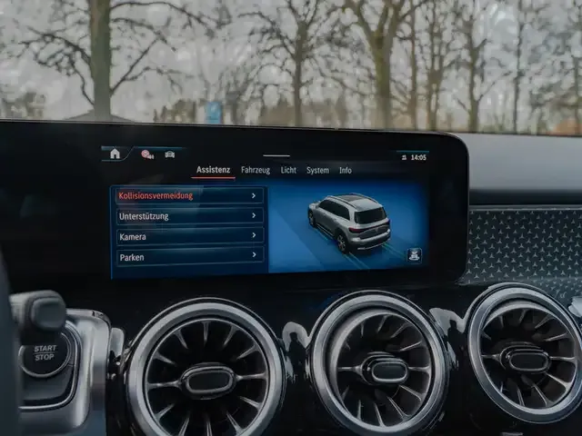 Mercedes-Benz EQB 250