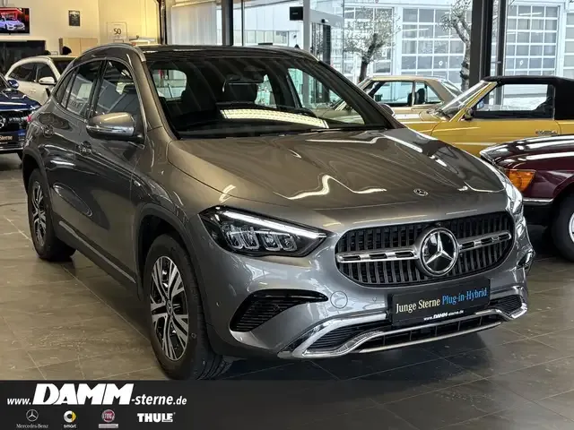 Mercedes-Benz GLA 250
