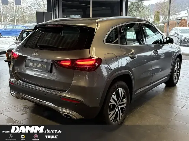 Mercedes-Benz GLA 250