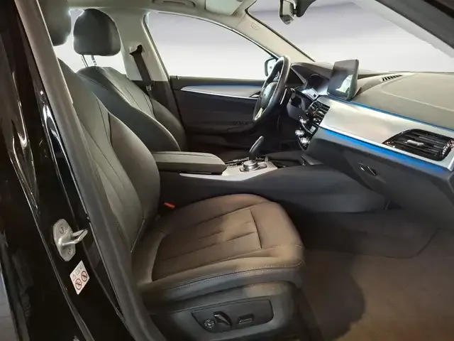 BMW 545