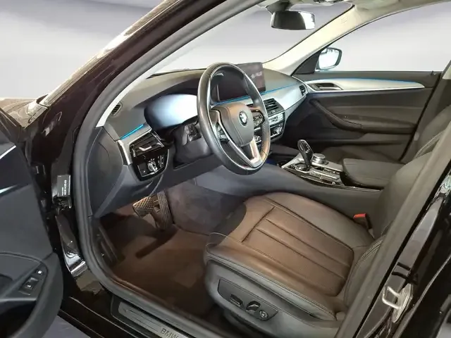 BMW 545