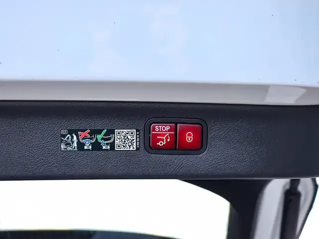 Mercedes-Benz EQS SUV