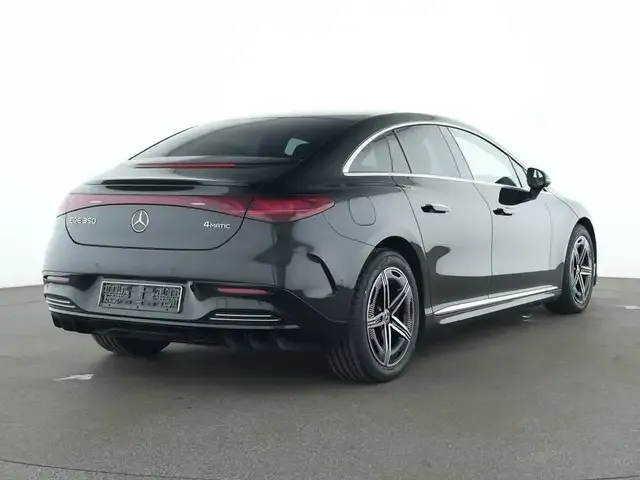 Mercedes-Benz EQE 500