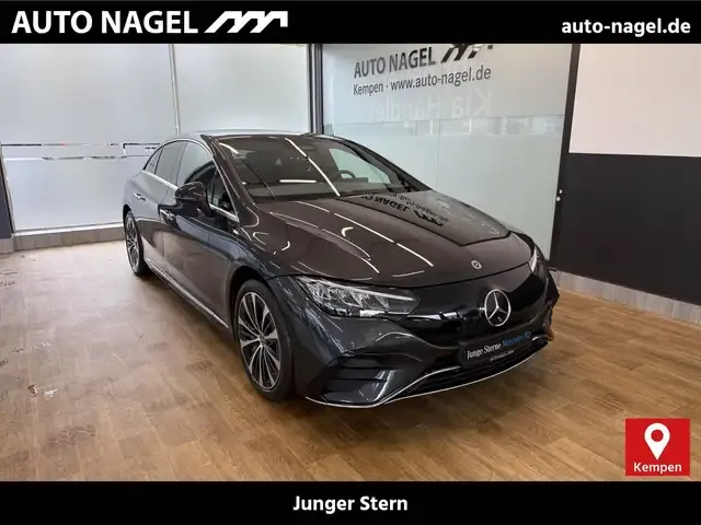 Mercedes-Benz EQE 350