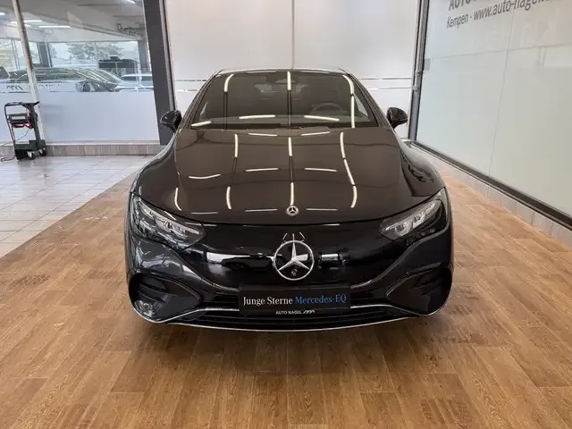 Mercedes-Benz EQE 350