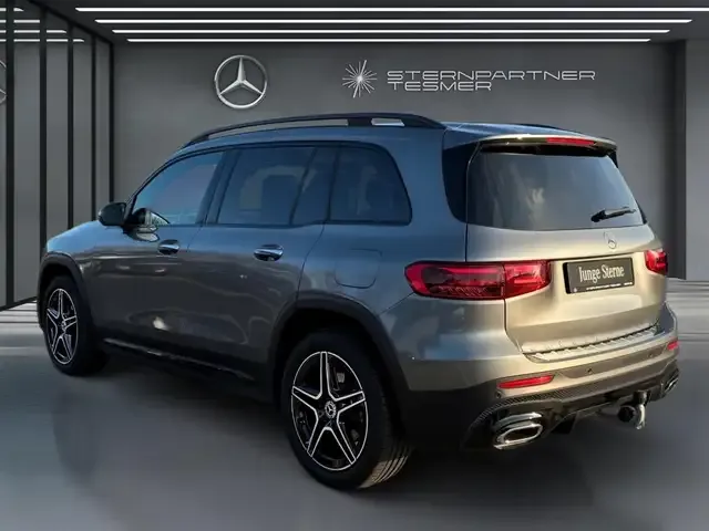 Mercedes-Benz GLB 250