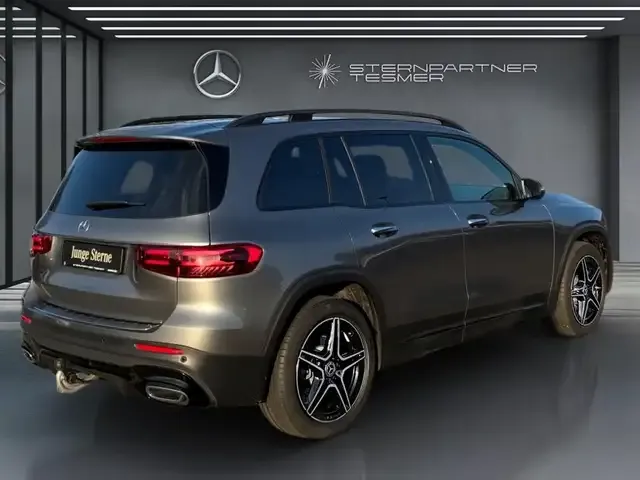 Mercedes-Benz GLB 250