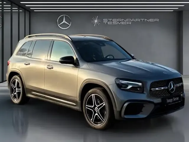 Mercedes-Benz GLB 250