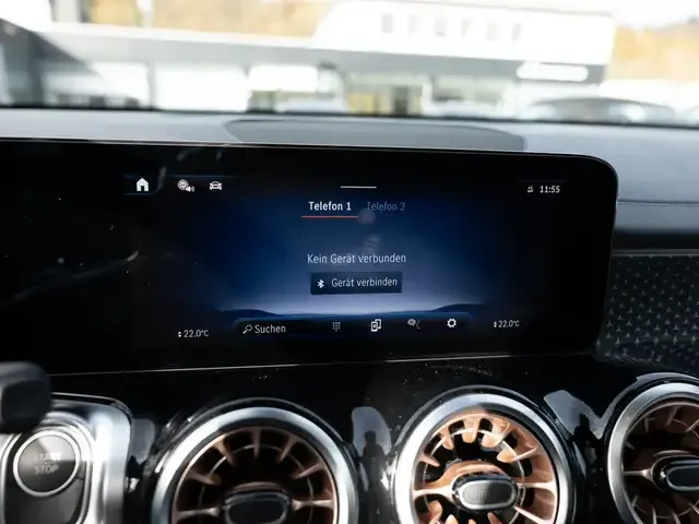 Mercedes-Benz EQB 300