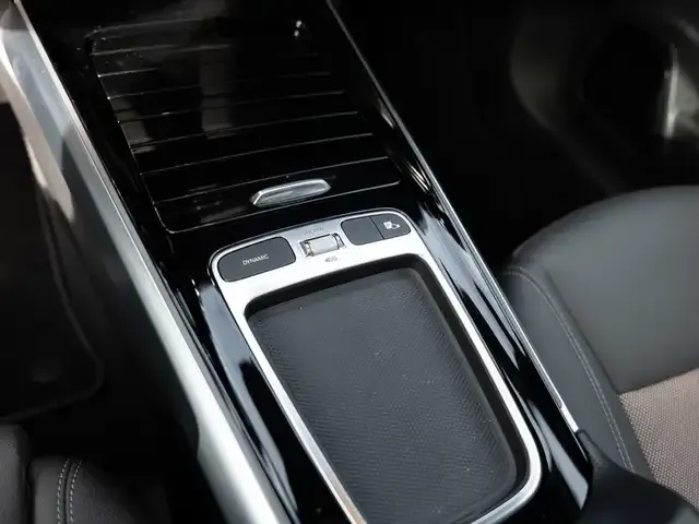 Mercedes-Benz EQB 300