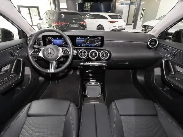 Mercedes-Benz A 180