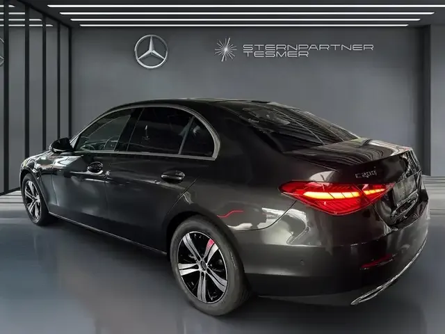 Mercedes-Benz C 200
