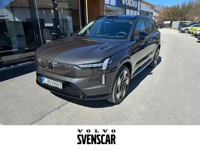 Volvo EX90