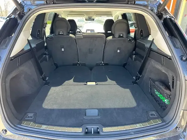 Volvo EX90