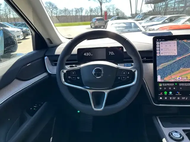 Volvo EX90