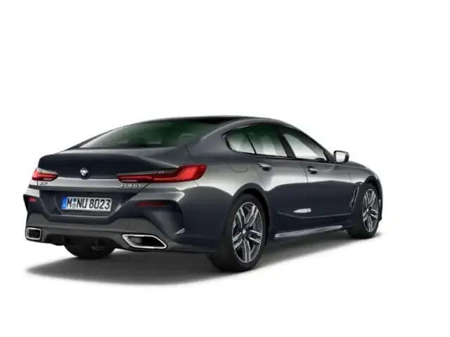 BMW 840
