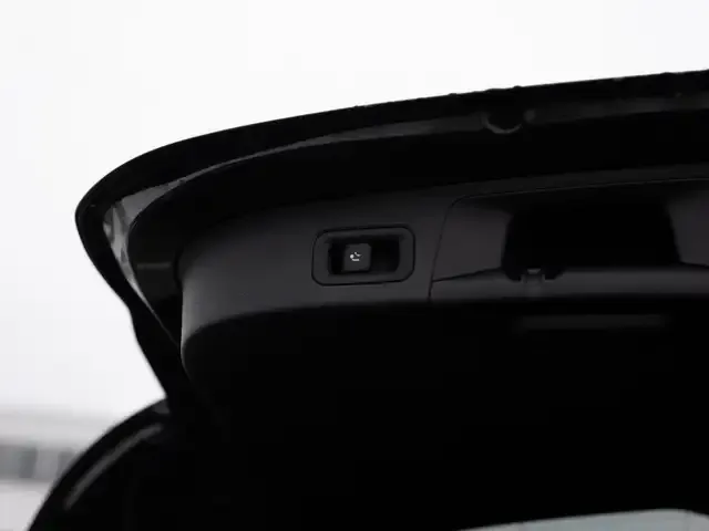 Mercedes-Benz GLA 220