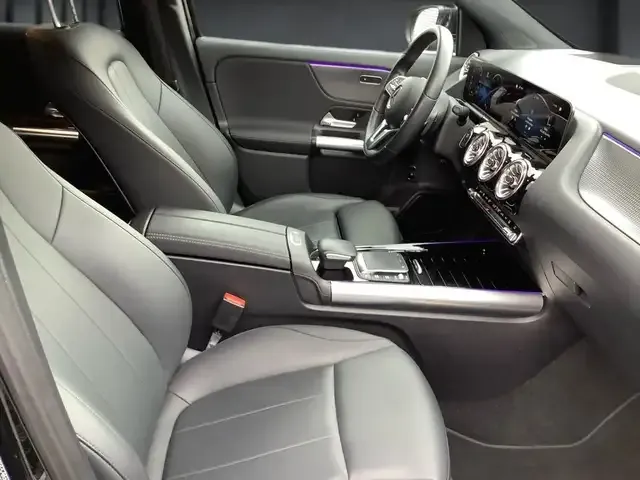 Mercedes-Benz EQA 250