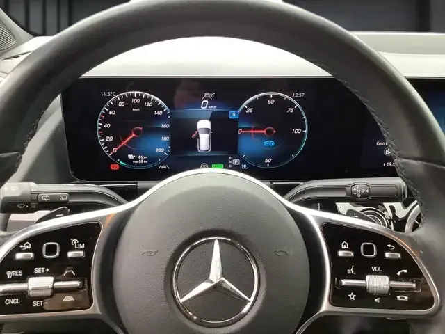 Mercedes-Benz EQA 250