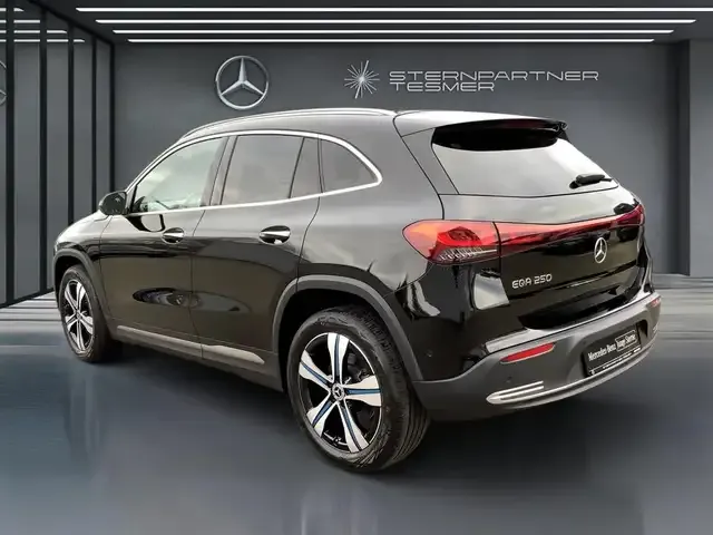 Mercedes-Benz EQA 250
