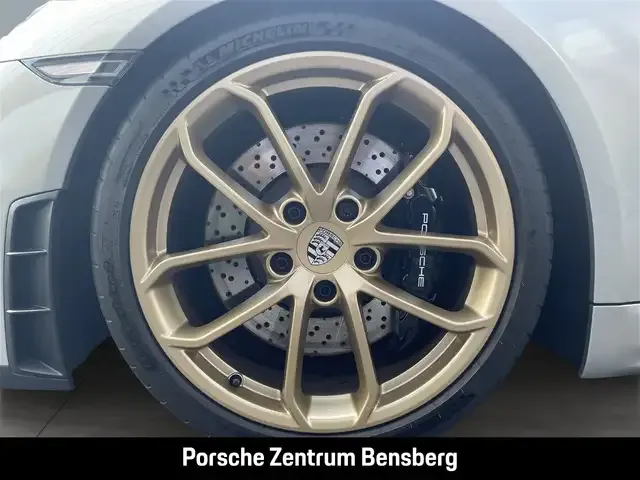 Porsche 718 Spyder