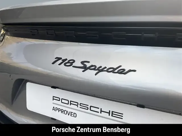 Porsche 718 Spyder