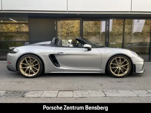 Porsche 718 Spyder