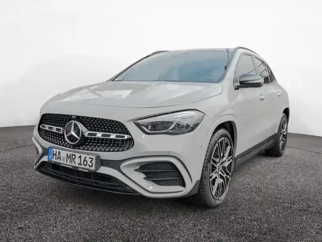 Mercedes-Benz GLA 250