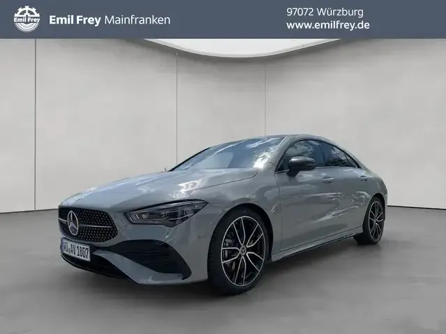 Mercedes-Benz CLA 180
