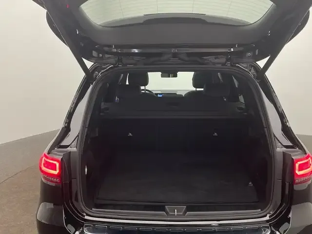 Mercedes-Benz EQB 250