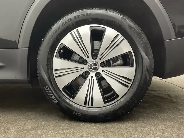 Mercedes-Benz EQB 250