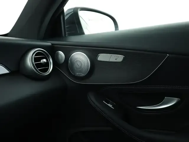 Mercedes-Benz C 400