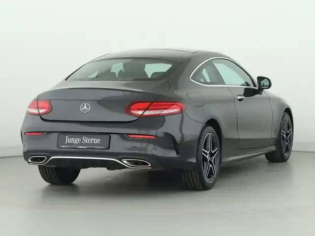 Mercedes-Benz C 400