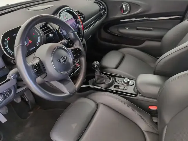 MINI Cooper Clubman